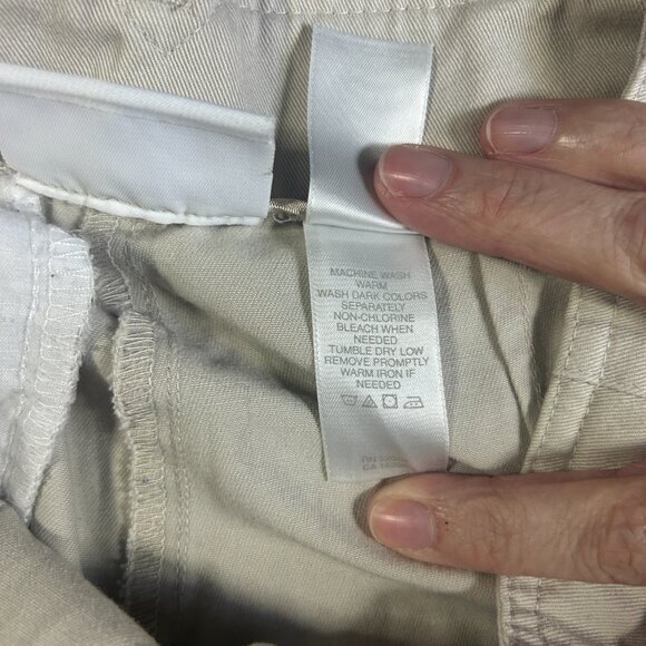 VIntage 90's Liz Claiborne Shorts Womens 6 Khaki High Rise Pleated Preppy - Picture 5 of 11